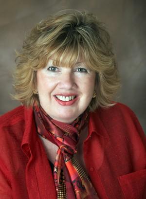 Send a message to Laura Crosby,Realtor, CBR